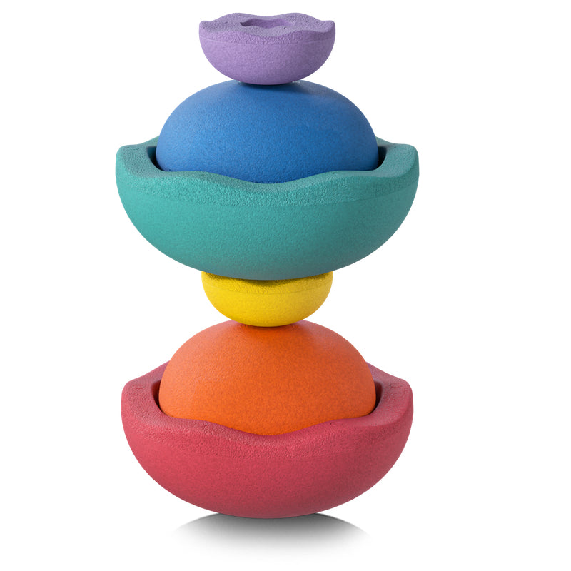 Stapelspielsteine in Regenbogenfarben von Stapelstein