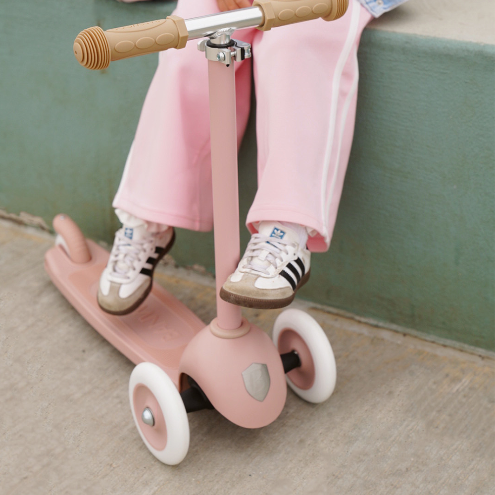 Banwood  Scooter 'Vintage Eco' Dusty Rose
