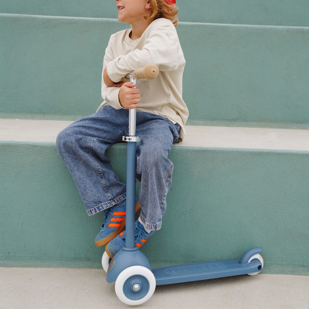 Banwood  Scooter 'Vintage Eco' Deep Sea