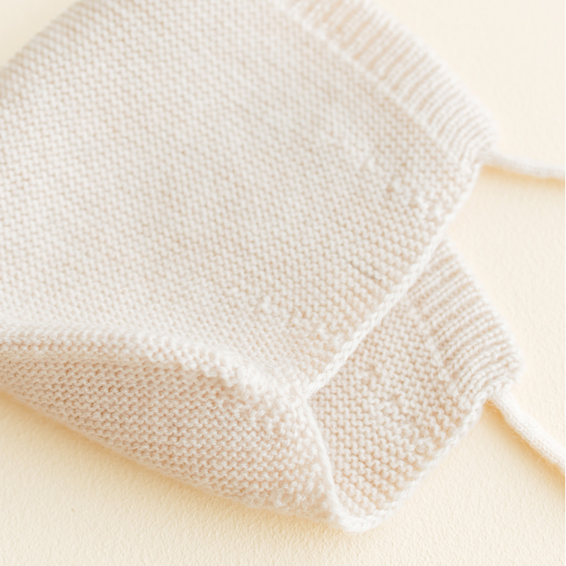 Hvid  Baby Strickmütze Dolly  Cream - Online MY SNOWFLAKE