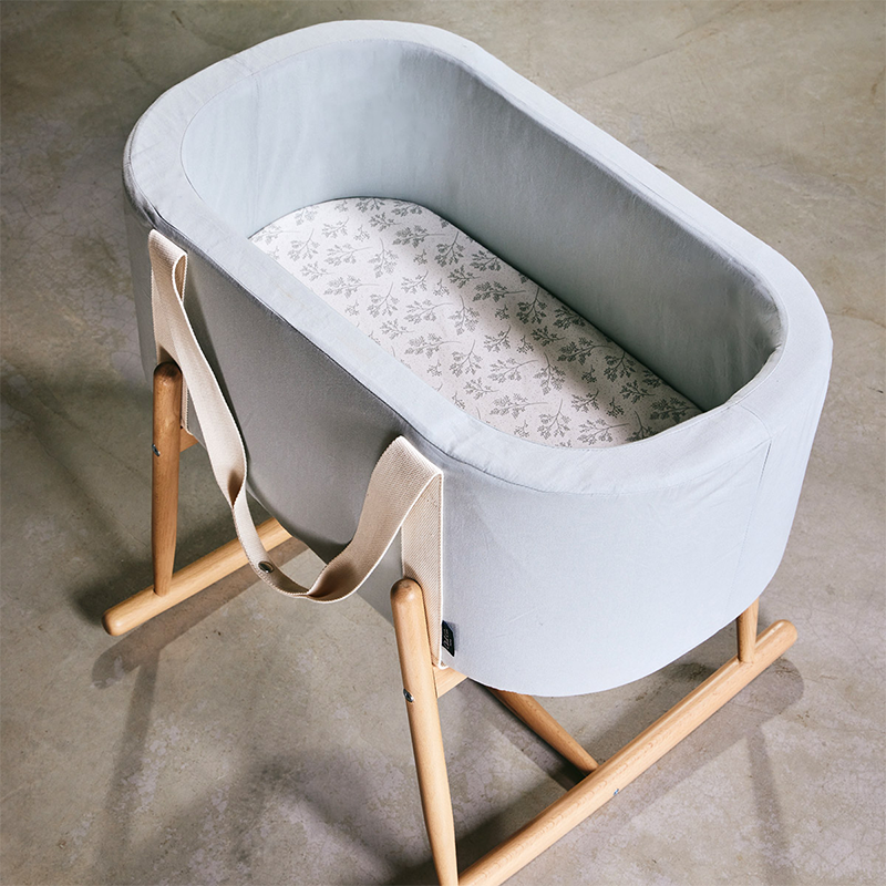 Charlie Crane Moses Basket 'KUKO' Farrow