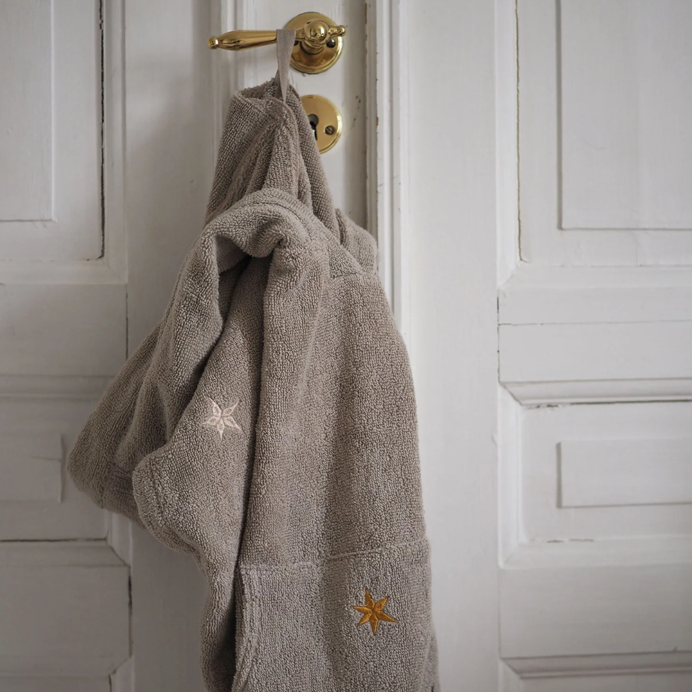 Cher Poncho de bain April 'Puk' Moon Cat