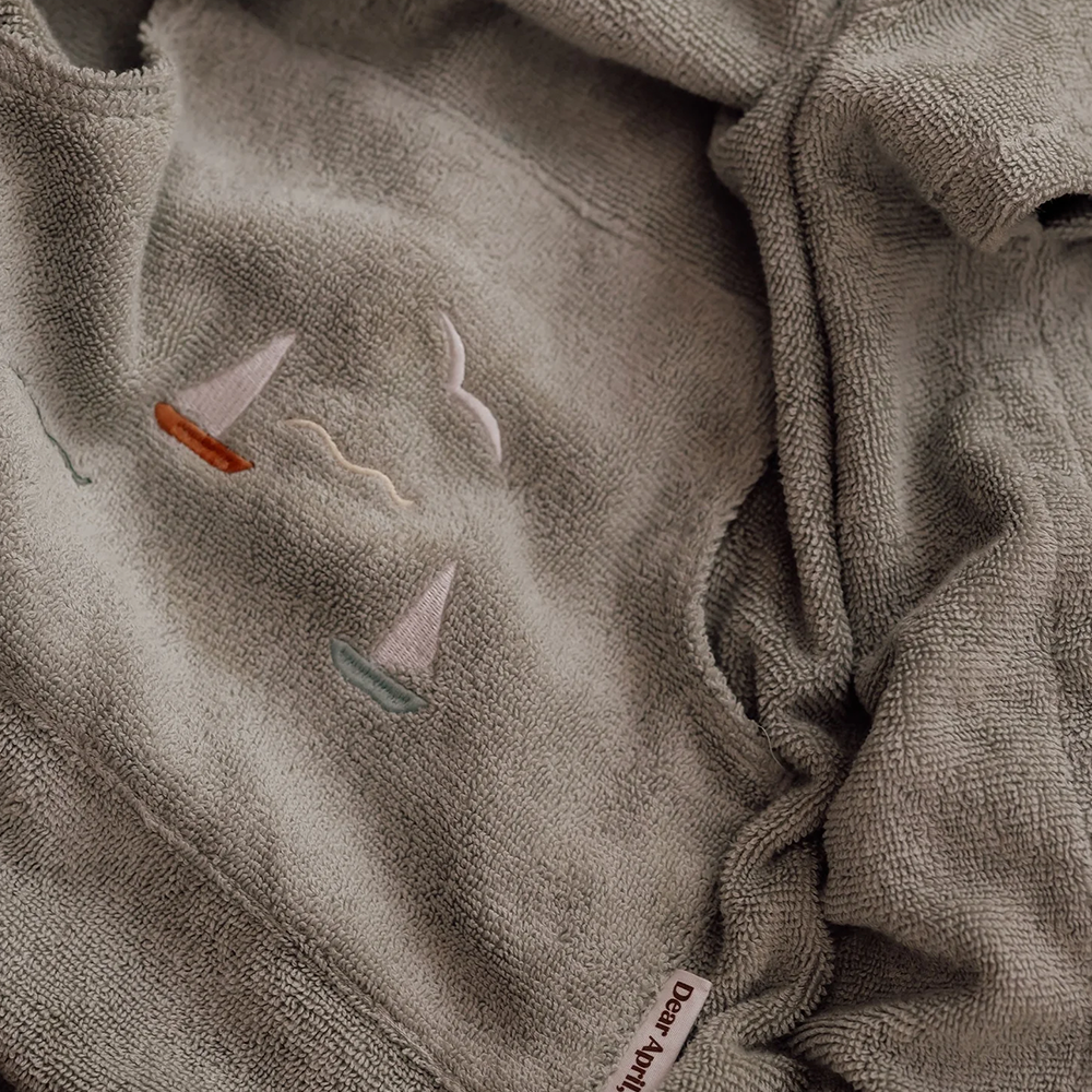 Dear April Badeponcho 'Puk' Sailboats