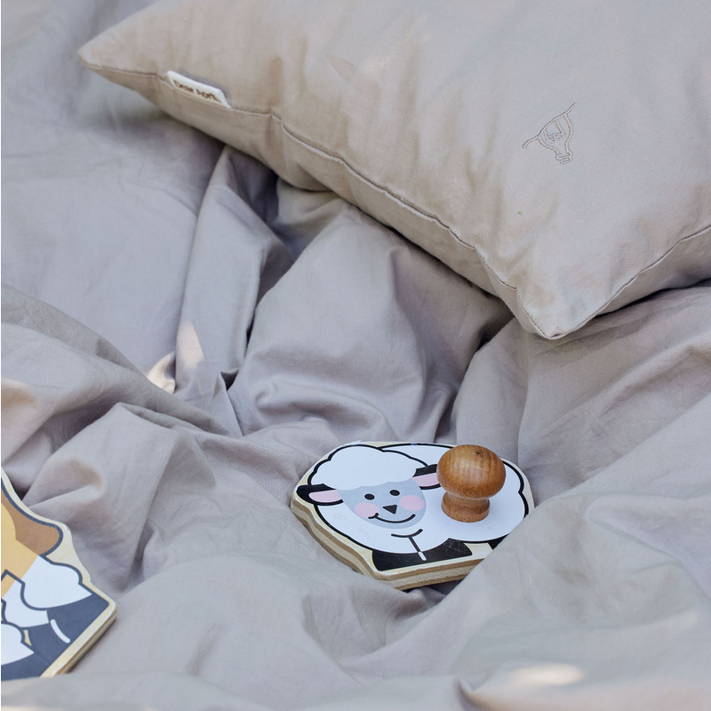 Dear April  Junior Bettwäsche 100 x 135 cm  Little Mouse - Online MY SNOWFLAKE