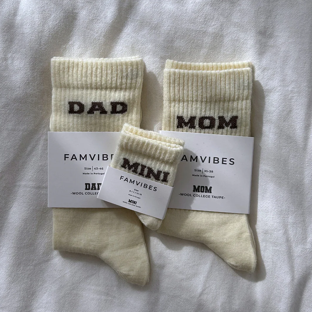 Famvibes College Wollsocken für Erwachsene 'Dad' Taupe - Online MY SNOWFLAKE