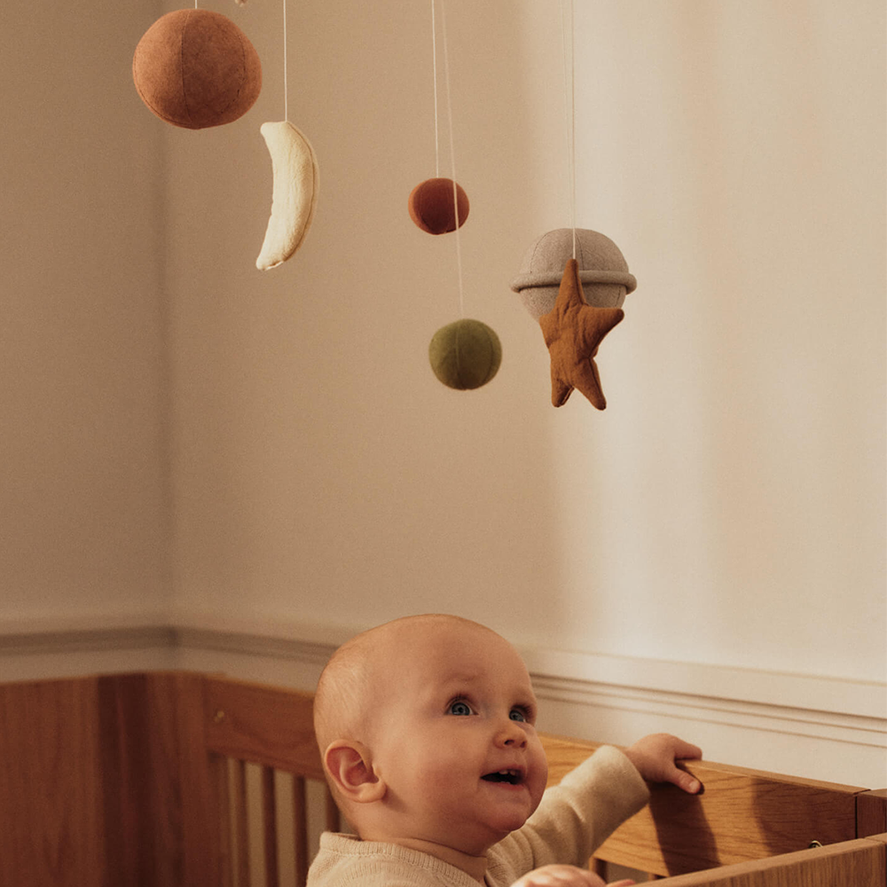 Ferm Living Mobile oiseaux « Skye » multicolore