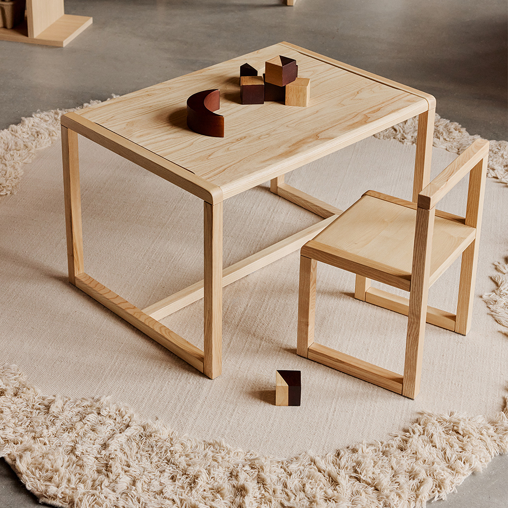 Ferm Living Table Little Architect Frêne