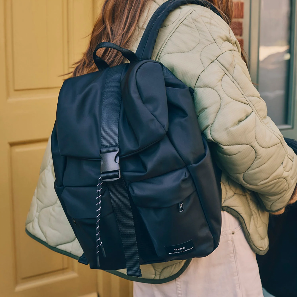 Finnsøn  Eco Wickelrucksack mit Wickelunterlage 'ELISE'  Black