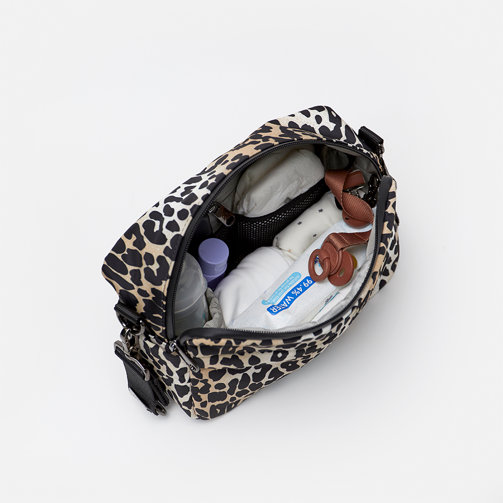 Finnsøn  Eco Kinderwagen Organizer mit Kinderwagenclips 'FRIDA' Leopard - Online MY SNOWFLAKE