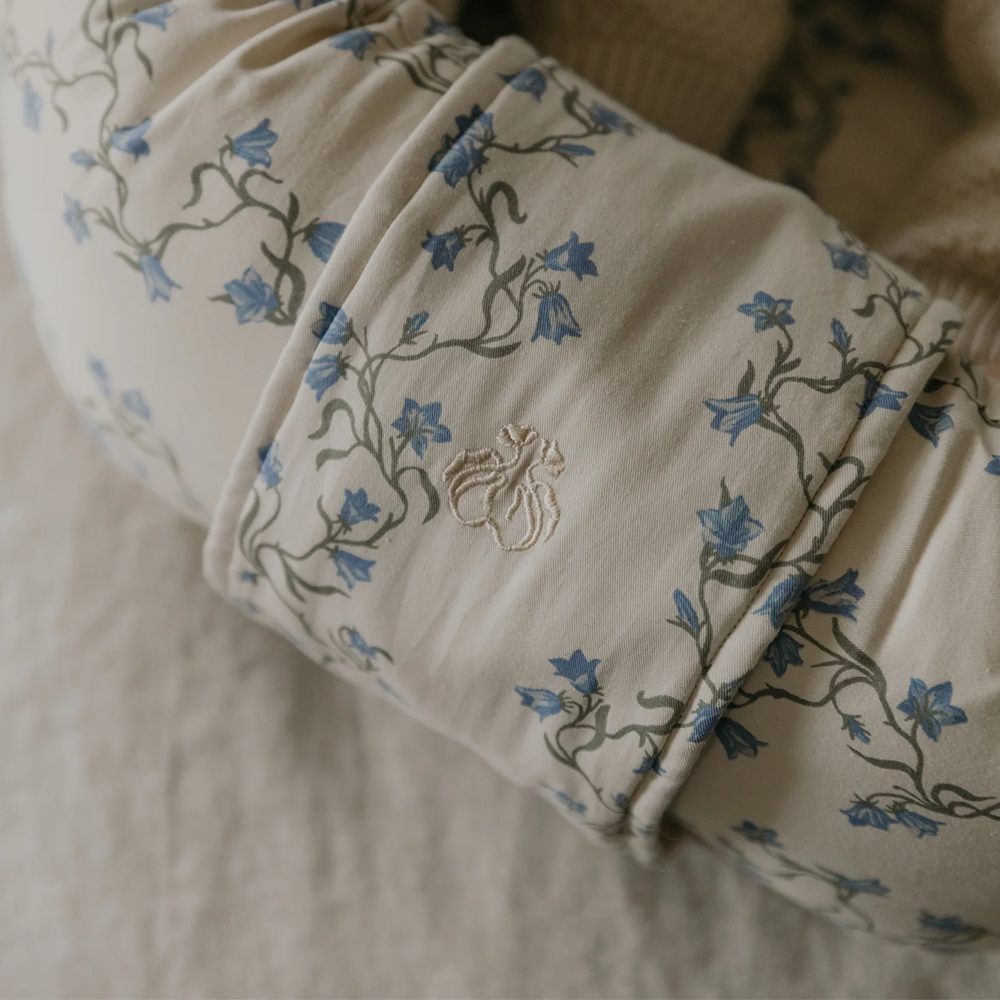 Garbo & Friends Baby Nest Bell Flower