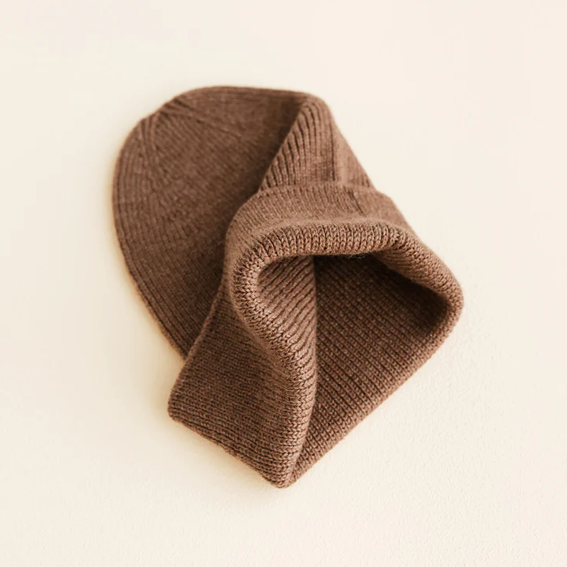 Hvid Newborn Beanie Fonzie Mocha