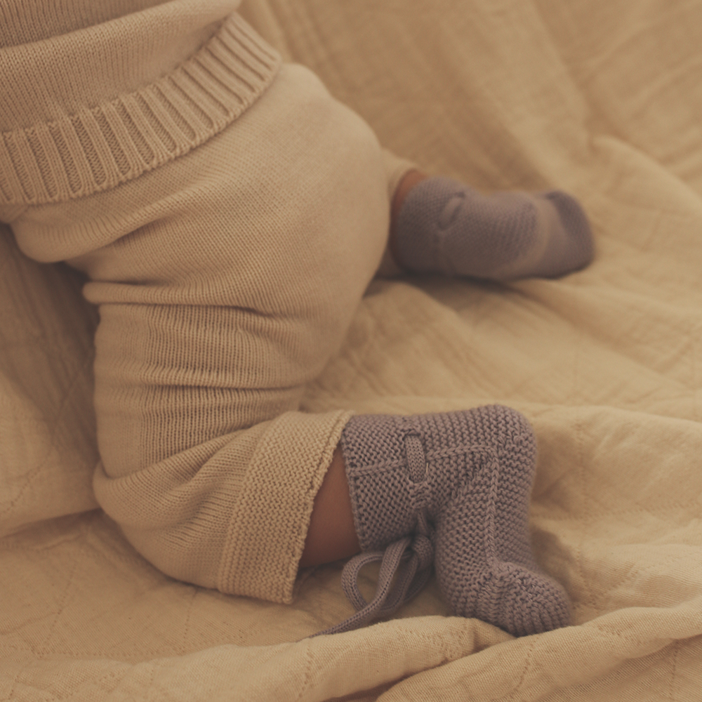 Hvid  Baby Strickschuhe Booties  Lilac