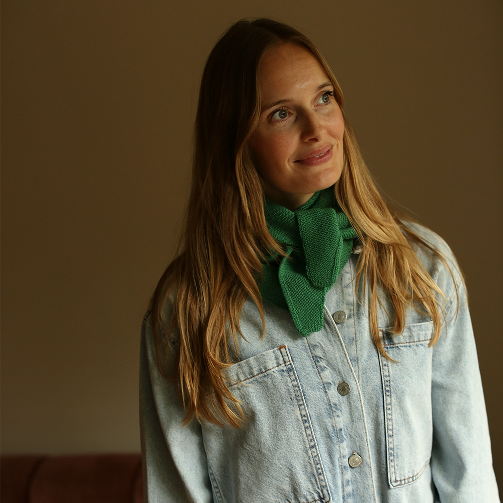 White Loop Scarf 'Josephina' Grass