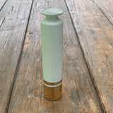Vase mit Goldband