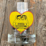 LIEBE IST, Glas