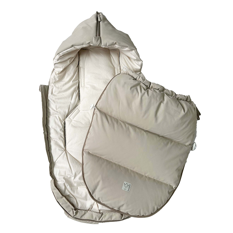 Kaiser Daunen Fusssack 'Little Dowwny' für Babyschale/Babywanne Sand - Online MY SNOWFLAKE