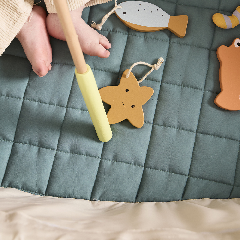 Kids Concept Fischerboot aus Stoff mit Angelset - Online MY SNOWFLAKE
