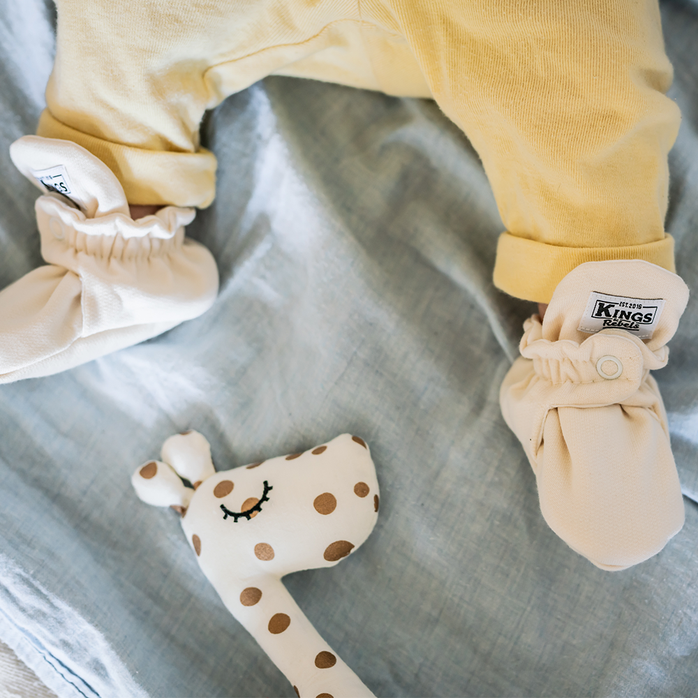 Kings & Rebels Baby Booties 'Cotton' Cream - Online MY SNOWFLAKE