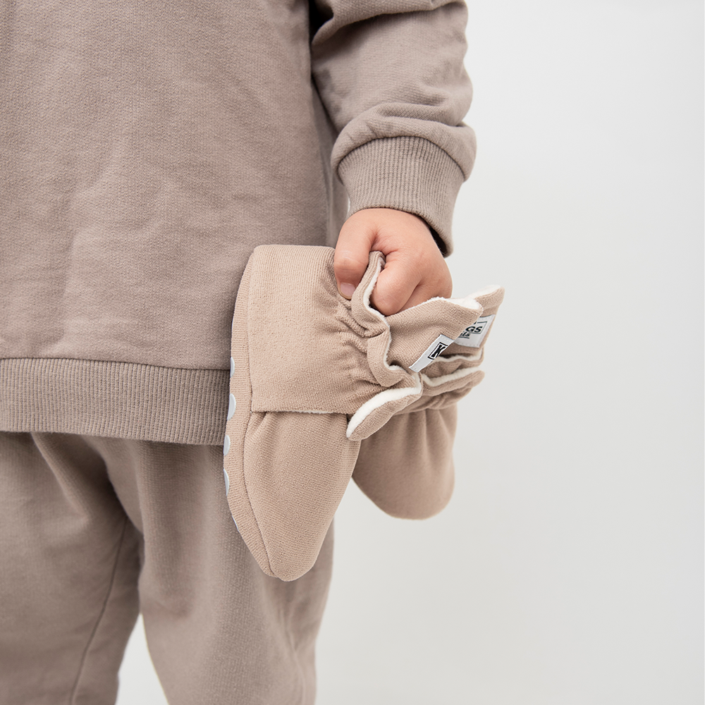 Kings & Rebels Baby Booties 'Gamuza' Café - Online MY SNOWFLAKE