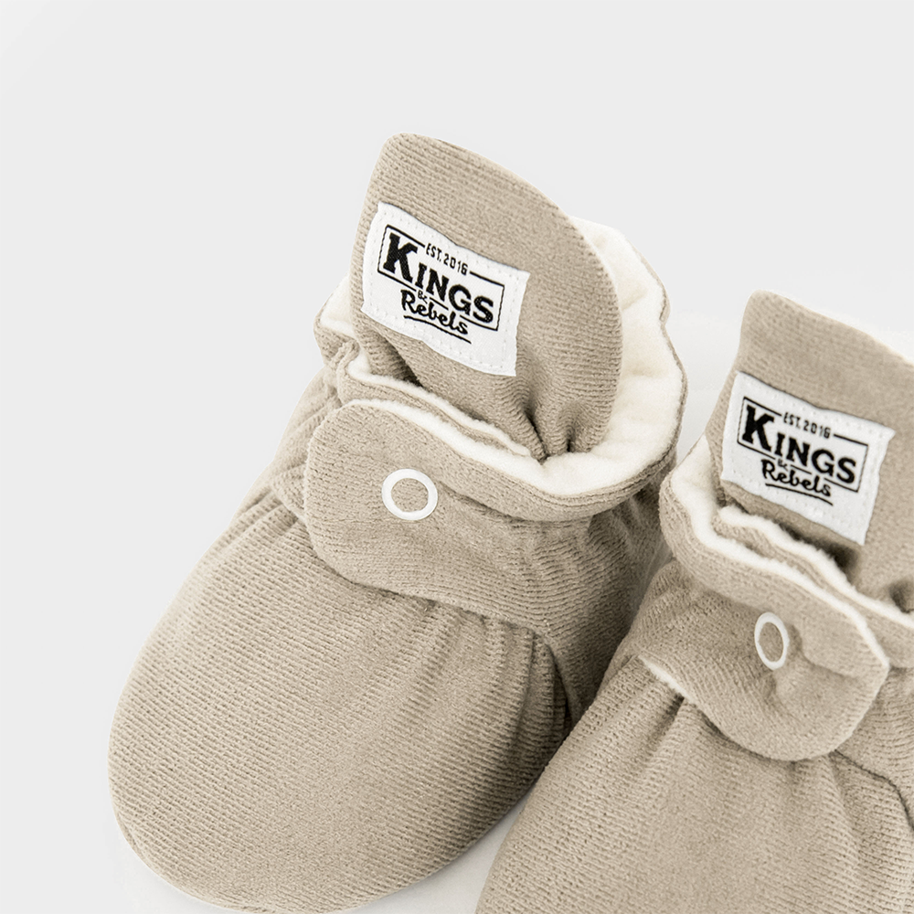 Kings & Rebels Baby Booties 'Gamuza' Ivory - Online MY SNOWFLAKE
