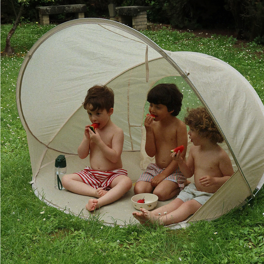 Konges Sløjd Beach UV Pop-Up Tent 'Mini' Tea Stripe