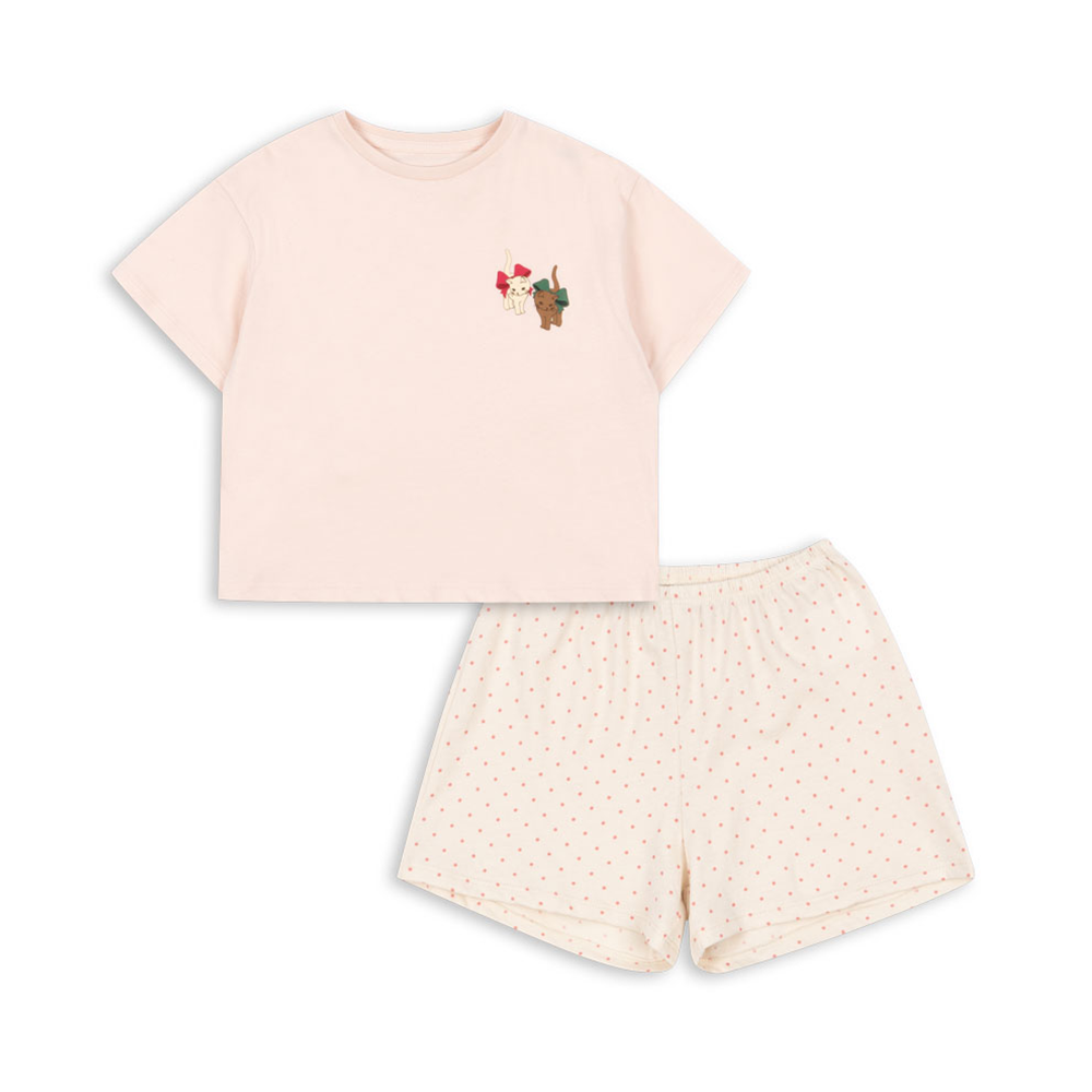 Konges Sløjd T-Shirt und Shorts 'Famo Box Fit' Pirouette Dot/Creole Pink