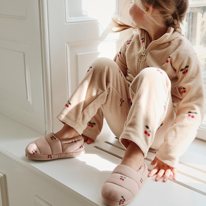 Chaussons Konges Sløjd 'Globe' Cherry Blush