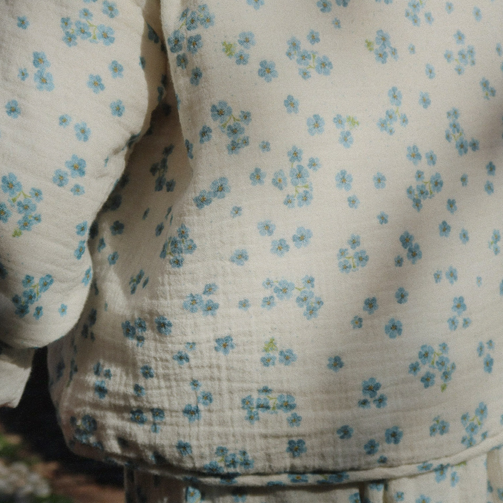 Konges Sløjd  Musselin-Jacke 'RHW X KS' Mioblu Forget Me Not