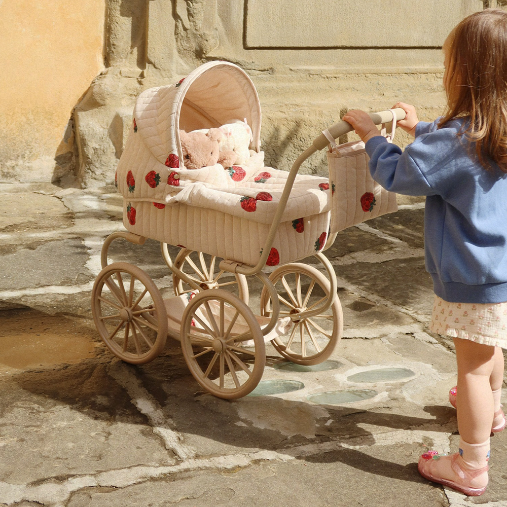Poussette pour poupée Konges Sløjd « Minnie » Strawberry