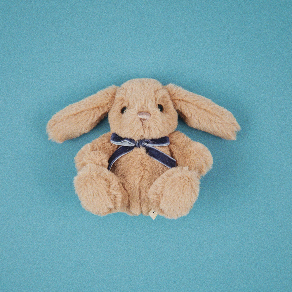 Konges Sløjd  Plüschtier Hase 'Easter Bunny Egg' Safari - Online MY SNOWFLAKE