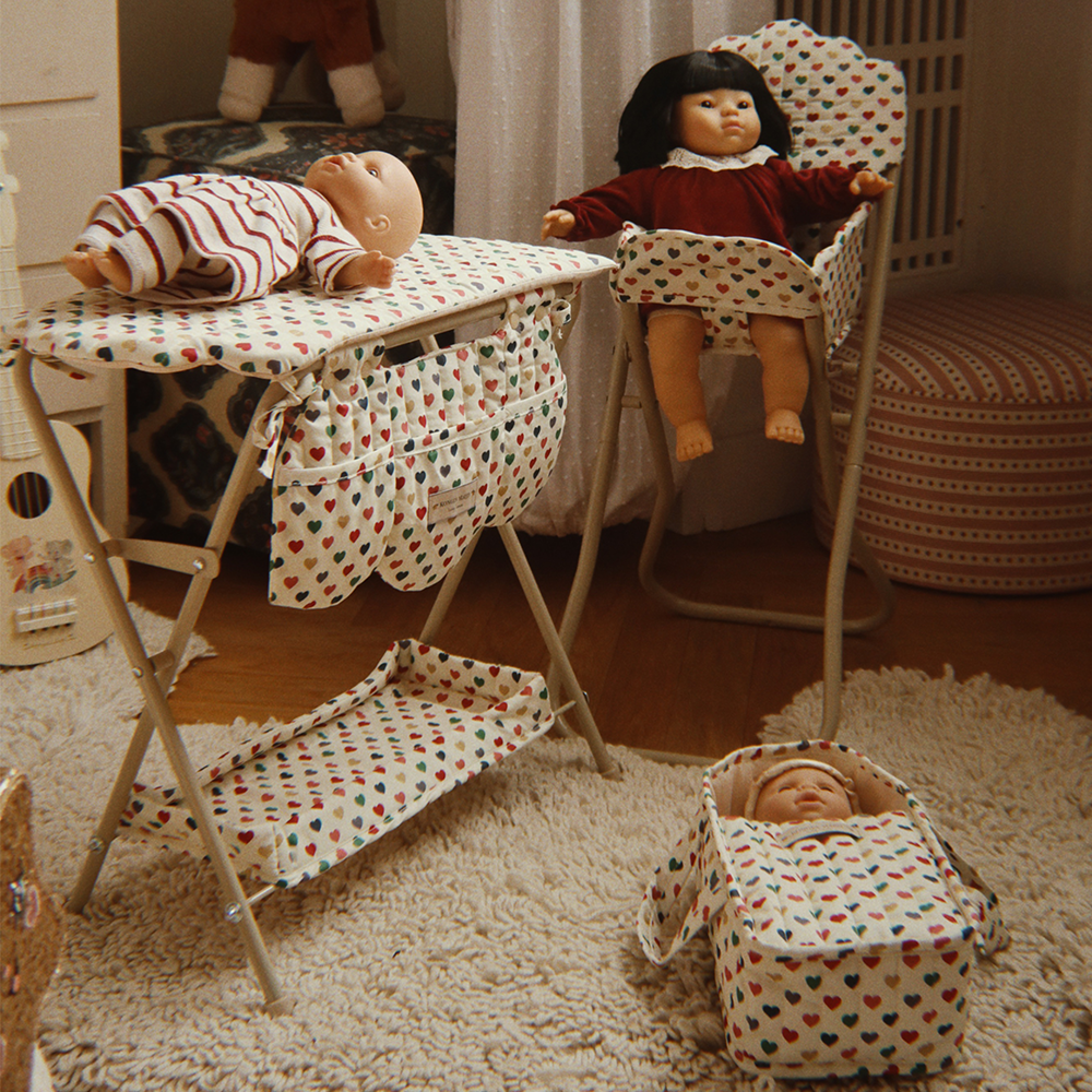 Konges Sløjd Doll High Chair Coeur Coloré