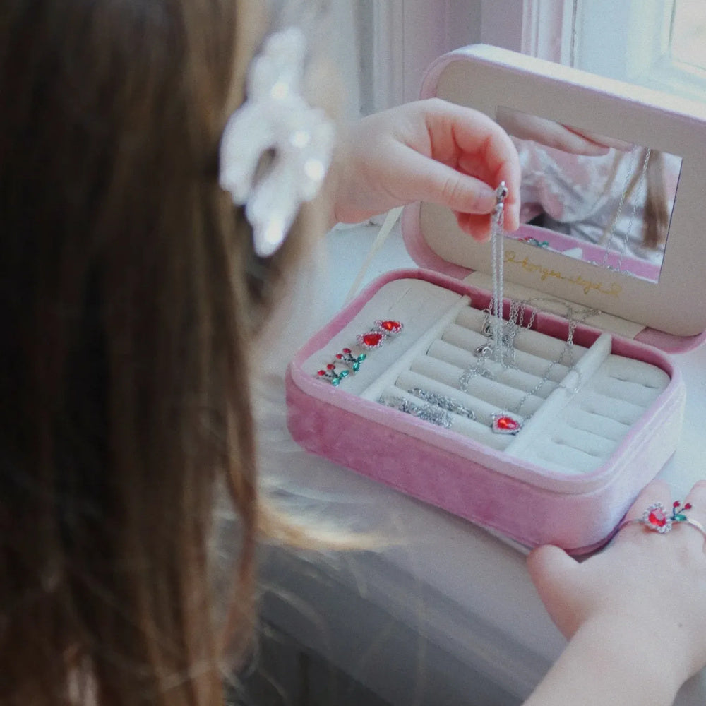 Konges Sløjd Schmuckset mit Schmuckschatulle 'All I Wish For' Pink