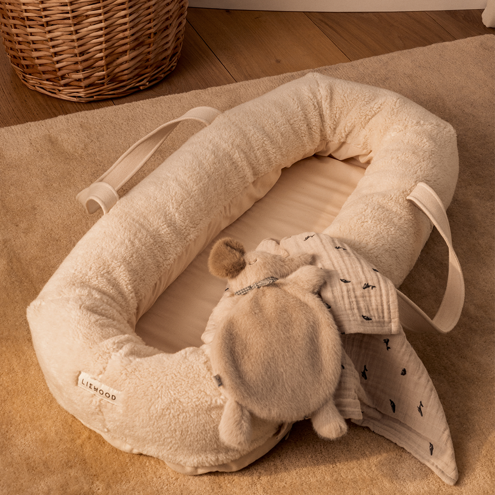 Liewood Baby Nest 'Gro Pile' Sandy