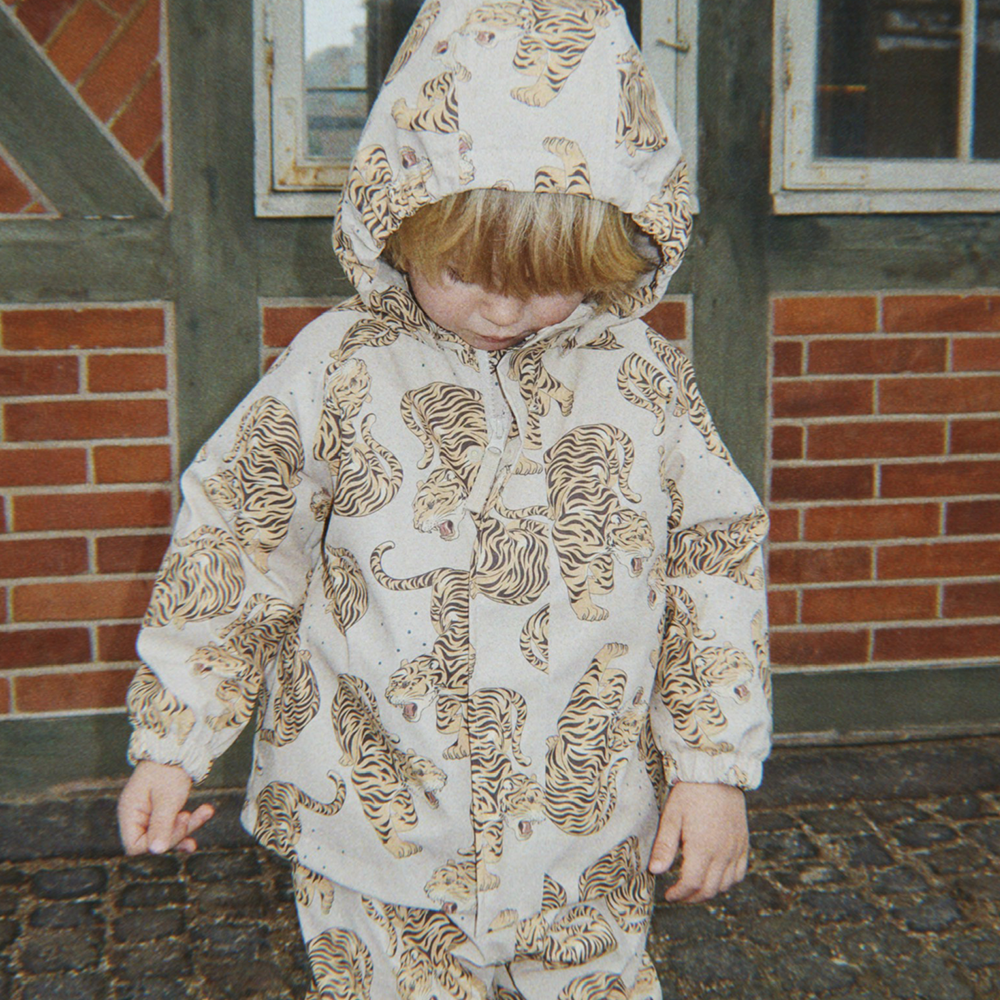 Konges Sløjd  Gefüttertes Regenjacke/-hose Set 'Rainy Palme' Panthera Beige