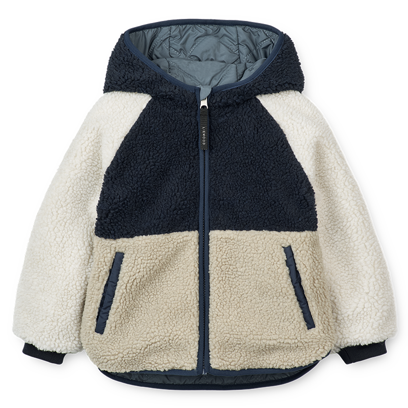 Wendbare Fleecejacke in Blau und beige für Kinder von Liewood.