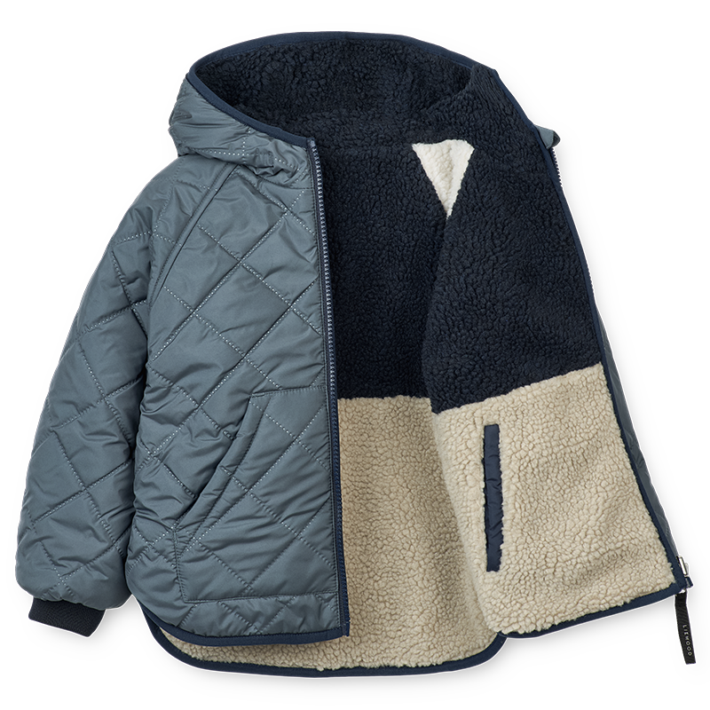 Wendbare Thermojacke in Blau für Kinder von Liewood.