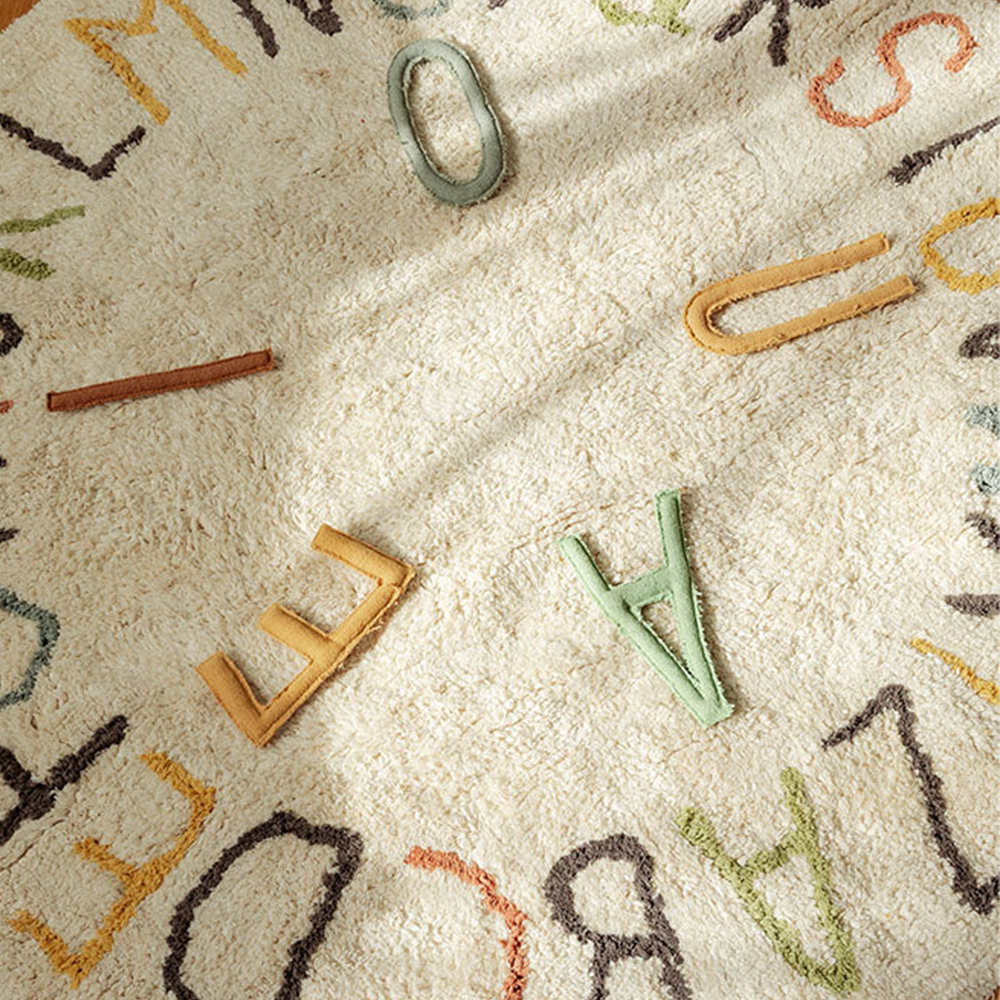 Lorena Canals waschbarer Baumwollteppich 'Color and Letters' ABC