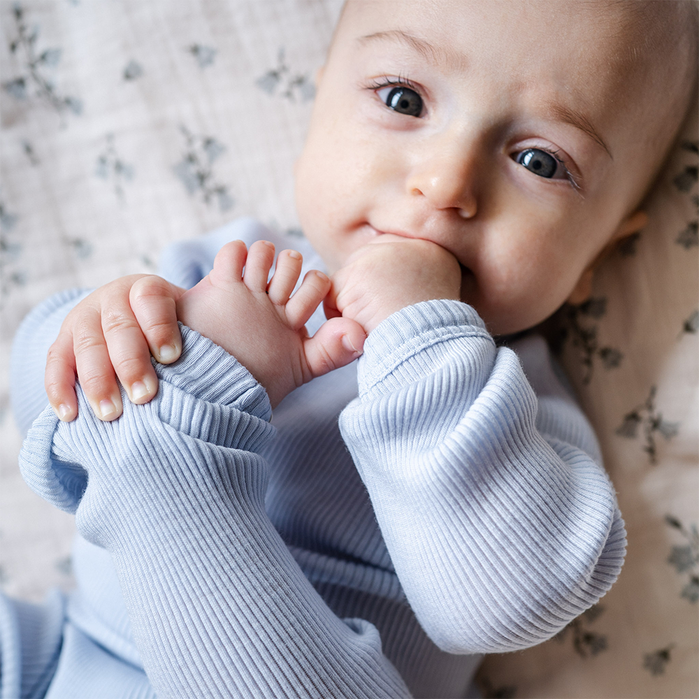 Minimalisma Baby Leggings/Hose aus Merinowolle 'Answer' Frost Blue