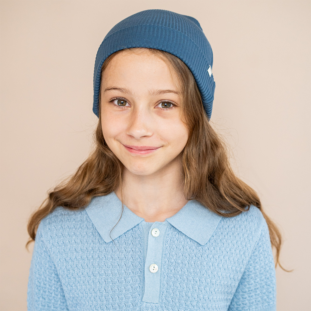 Minimalisma Bonnet en soie/coton 'Bambi' Fjord Blue