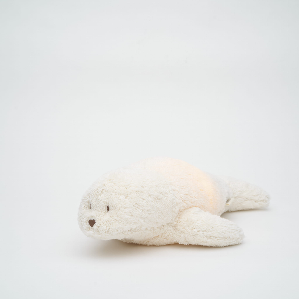 Moonie Kuscheltier Robbe mit Licht 'Organic Humming Seal' Polar - Online MY SNOWFLAKE