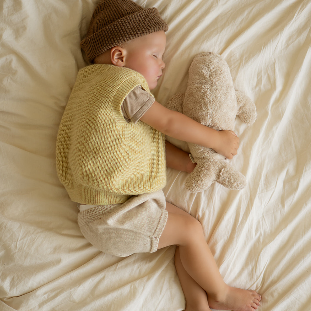 Moonie Kuscheltier Robbe mit Licht 'Organic Humming Seal' Sand - Online MY SNOWFLAKE