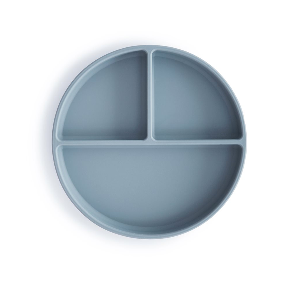 Assiette en silicone Mushie avec ventouse bleu poudré