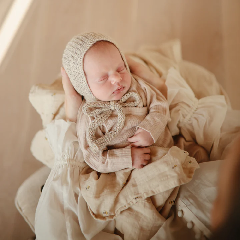 Mushie  Musselin Swaddle  Bees - Online MY SNOWFLAKE