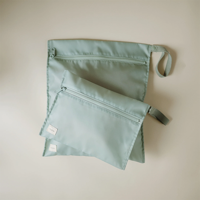 Mushie 2-Piece Wet Bag Roman Green