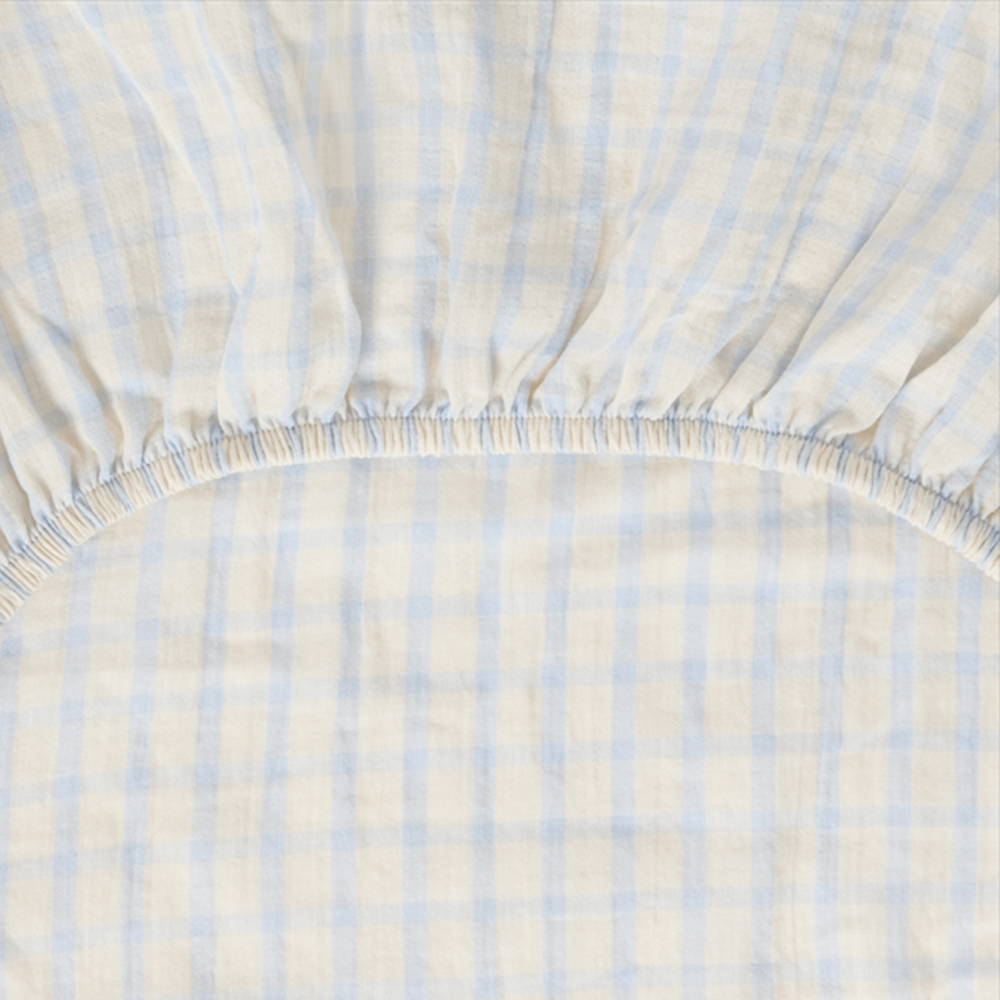 Garbo & Friends Drap-housse en mousseline 90 x 200 cm Gingham Sky Blue
