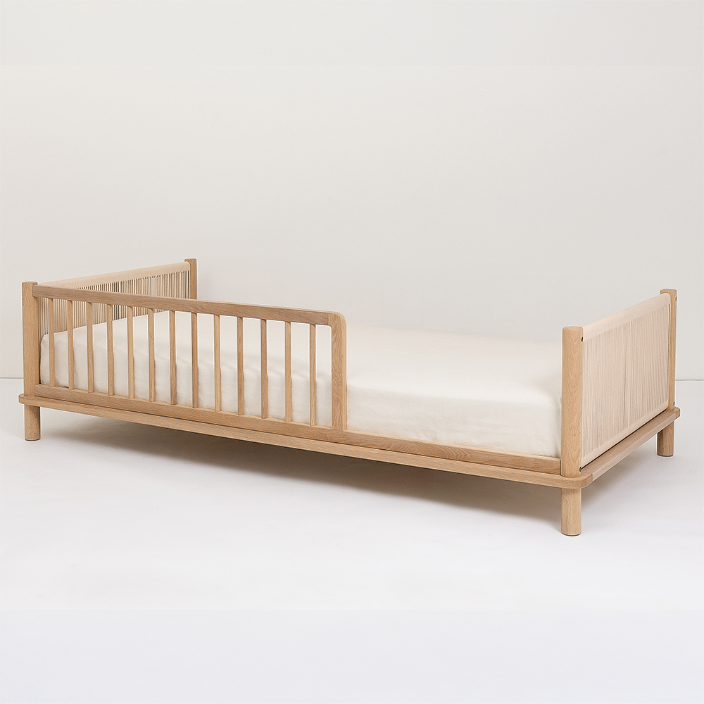 Barrière de lit Nobodinoz « Latitude » en bois de chêne pour lit simple