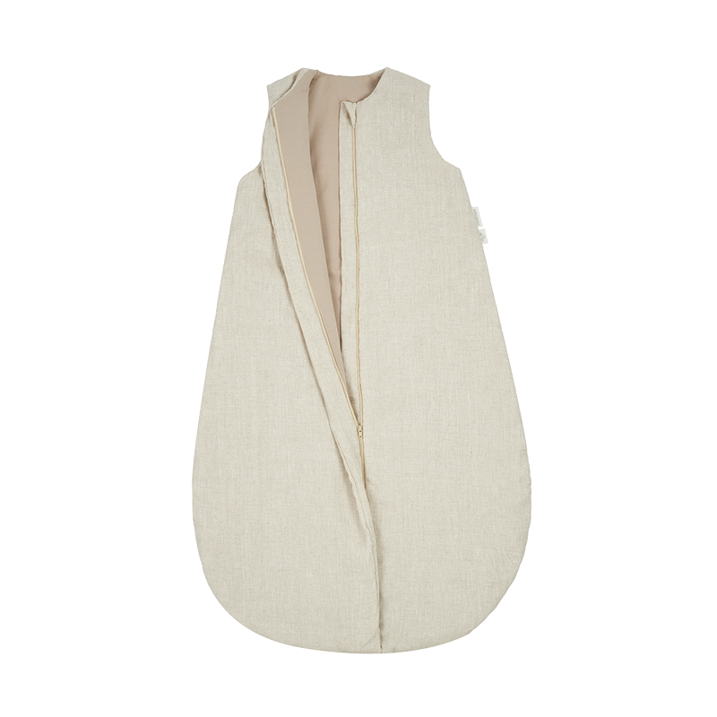 Sommerschlafsack in Beige für Babys von Nobodinoz mit offenem Reissverschluss. 