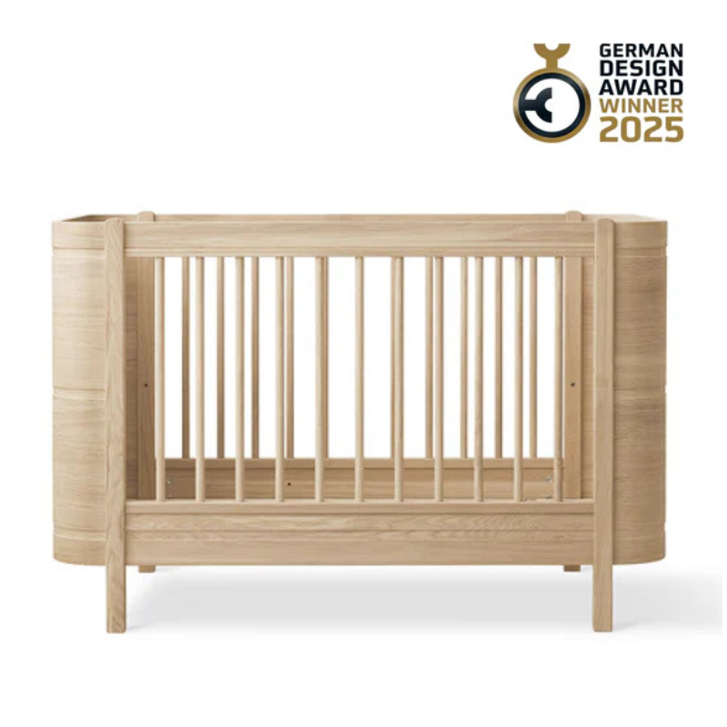 Ausstellungsstück Oliver Furniture  Wood Mini+ Babybett Eiche mit Himmelstange und Betthimmel - Online MY SNOWFLAKE