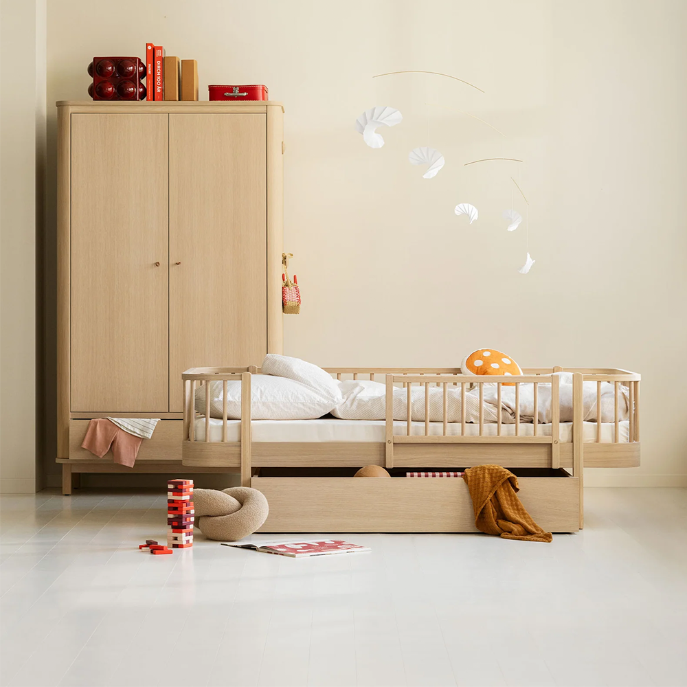 Oliver Furniture  Original Bettsofa Wood 90 x 200 cm  Eiche