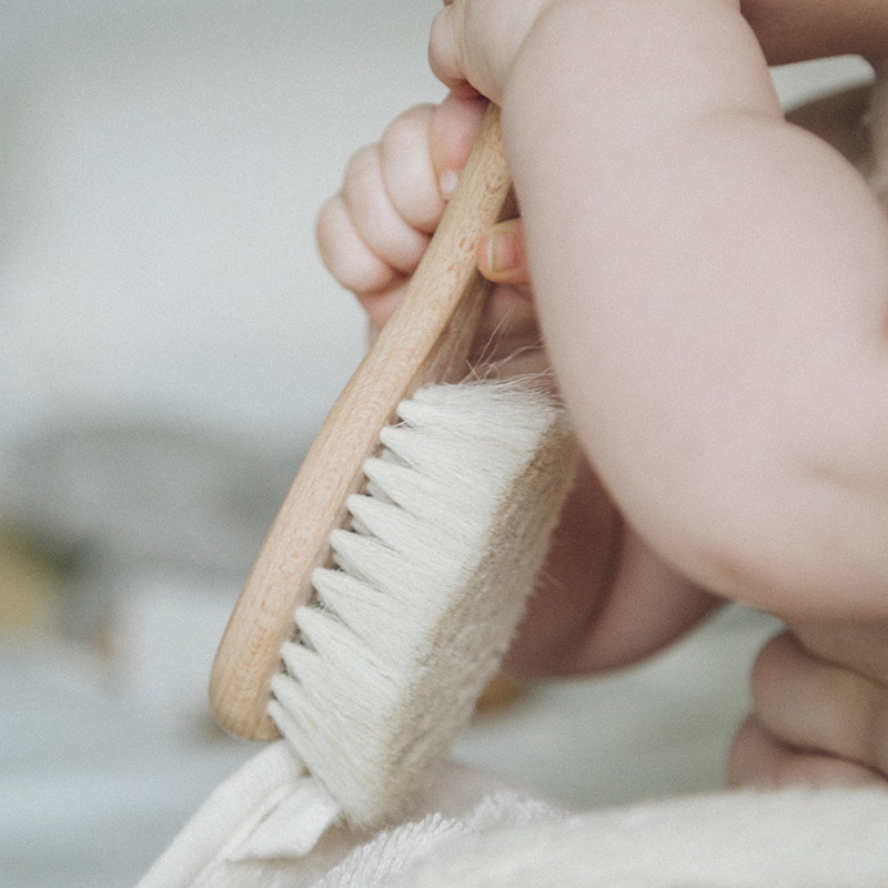 Petit Stellou  Baby Haarbürste  Natur - Online MY SNOWFLAKE